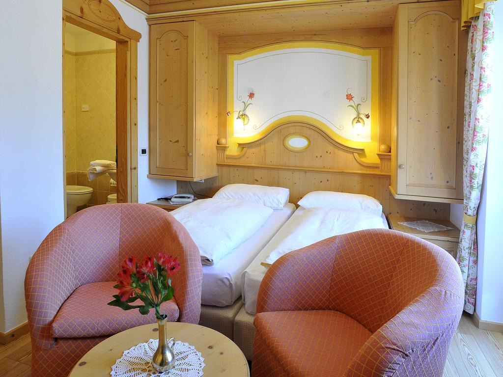Hotel Cesa Padon Arabba Bagian luar foto