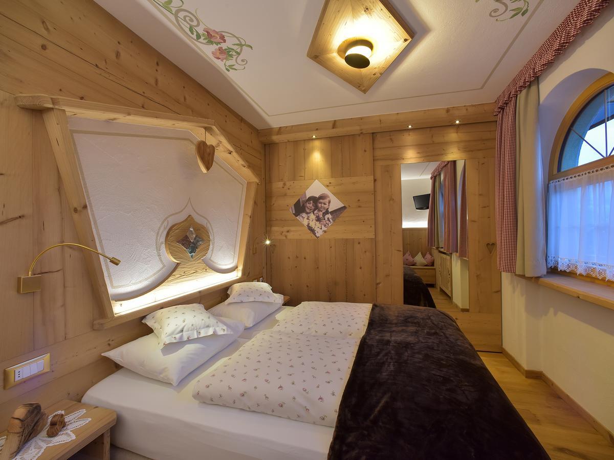 Hotel Cesa Padon Arabba Bagian luar foto